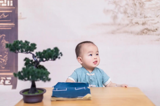 乌兰察布宝宝喉咙长泡发烧 乌兰察布宝宝喉咙长泡发烧